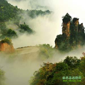 【喜樂拼團(tuán)線路】張家界、寶峰湖、天門山、天子山、猛洞河漂流三晚四日游